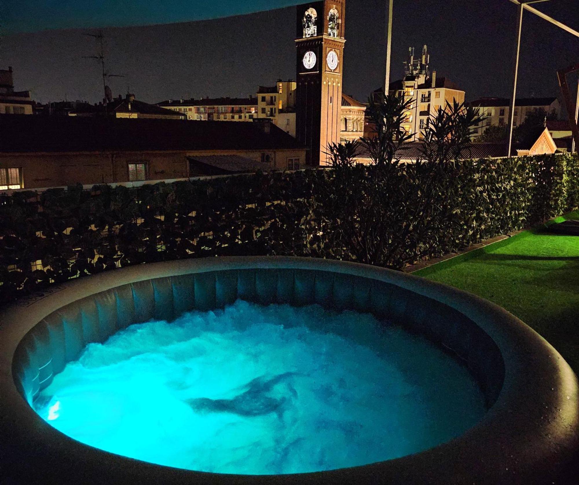 Spazioso Appartamento Con Terrazzo Navigli , Bocconi Milano Eksteriør billede